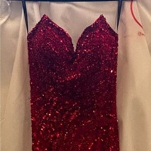 Elegant Red Sequin Prom Dress